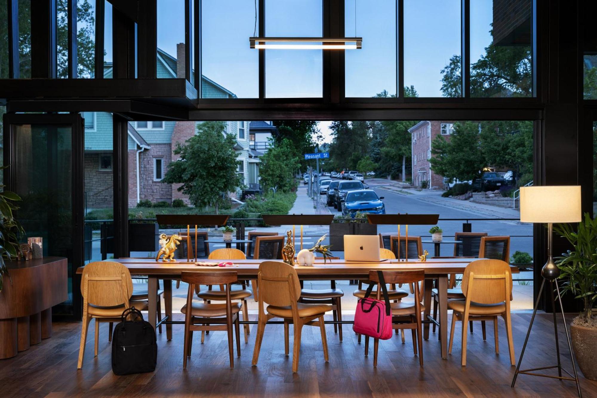 Hotel Moxy Boulder Extérieur photo