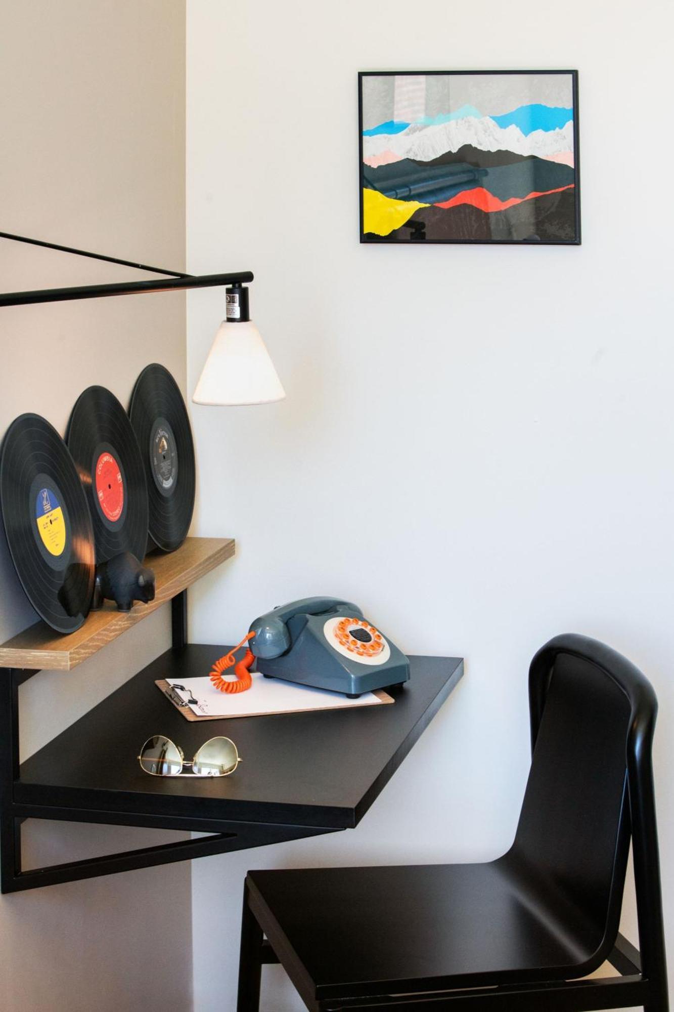 Hotel Moxy Boulder Extérieur photo